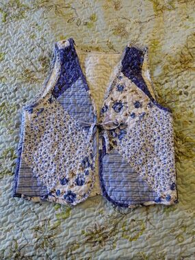 Blue Floral Quilted Tie-Front Vest